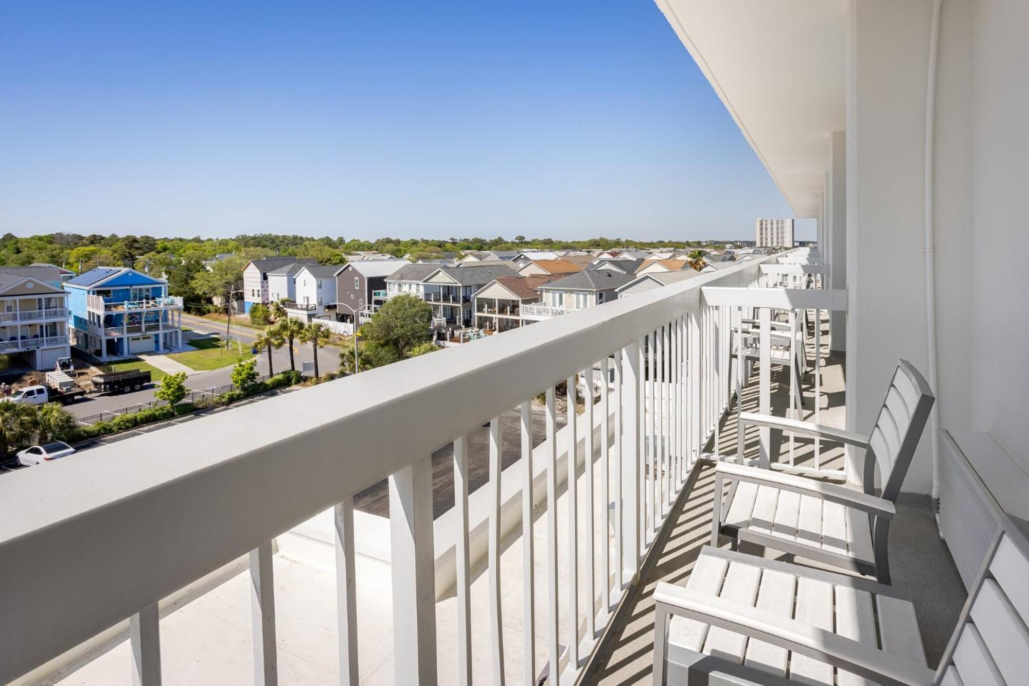 Holiday Inn Resort Oceanfront At Surfside Beach By Ihg Экстерьер фото